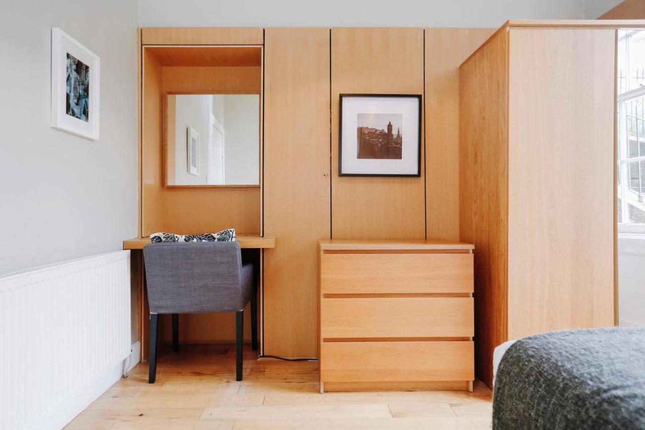 Joivy Lovely Flat In The Heart Of Edinburgh Exterior photo